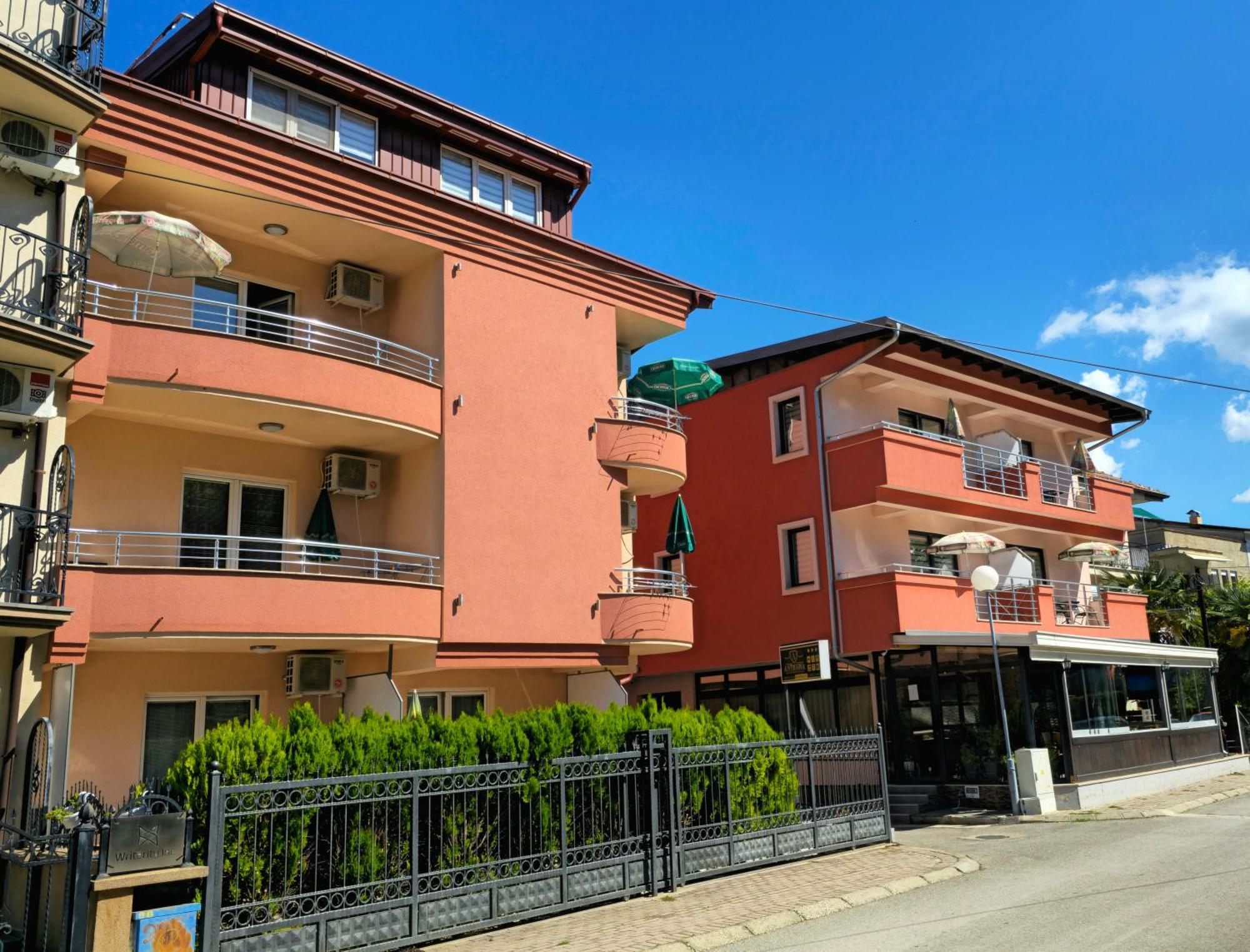 Villa & Apartments Antigona Ohrid Exterior foto